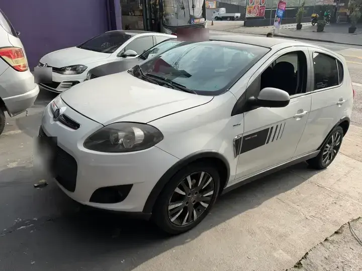 Fiat Palio Sporting Dualogic 1.6 Flex 2013